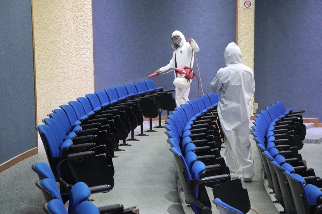 Continúan protocolo contra chinches en la UNAM