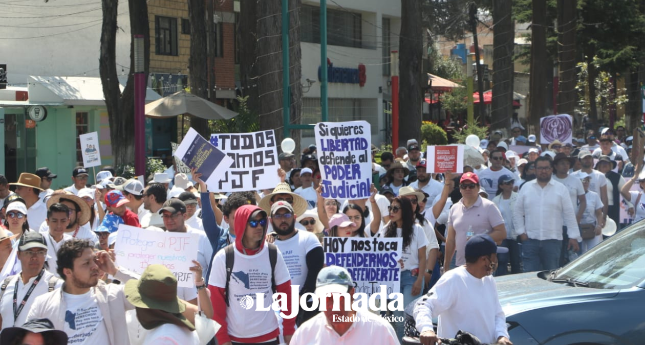 Toluca: Trabajadores del PJF salen a marchar por tercera ocasión