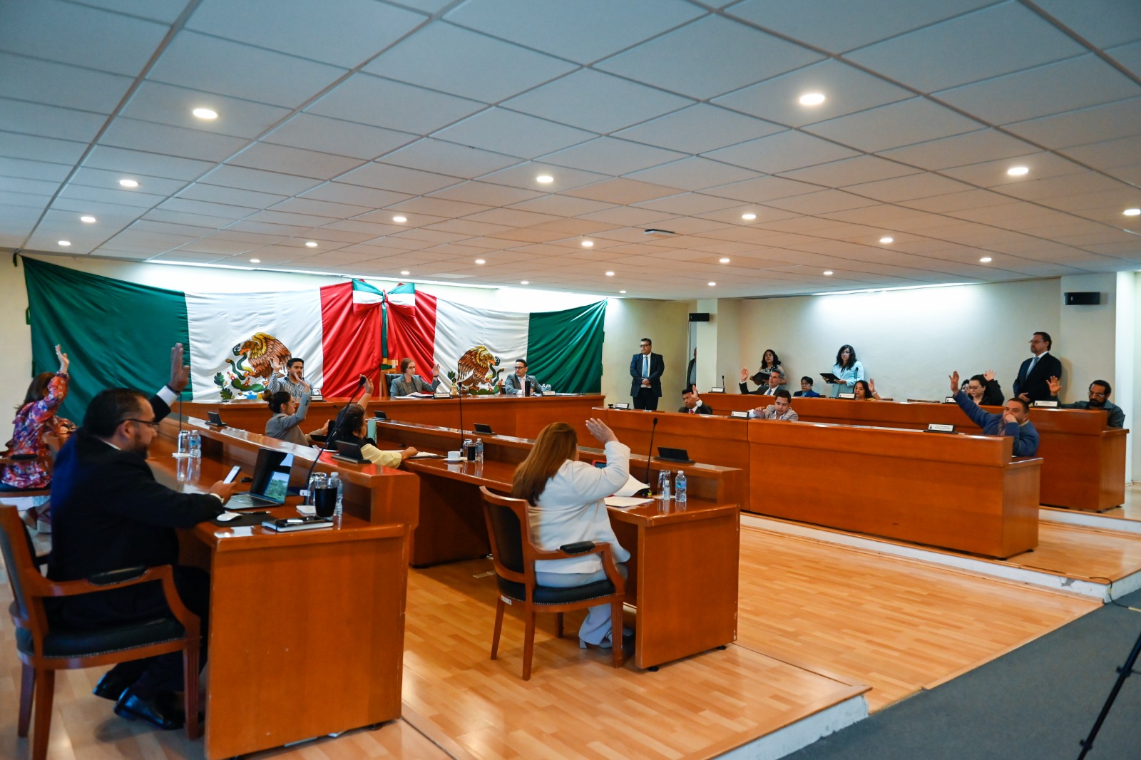 Naucalpan: Familias a juicio de usucapión para ser propietarios de sus viviendas