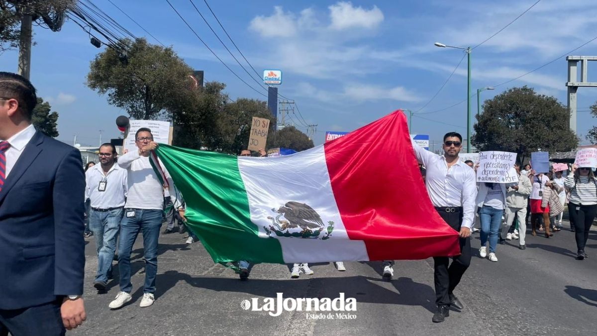 Edomex: Trabajadores del poder judicial realizan bloqueos por segundo día