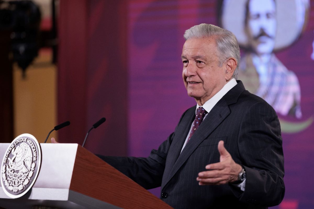 AMLO defiende elección de ministros de la corte