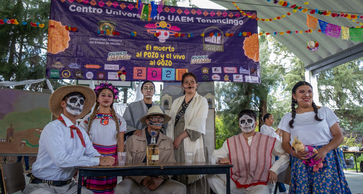 UAEMéx Tenancingo: Celebran Festival “El muerto al pozo y el vivo al gozo”