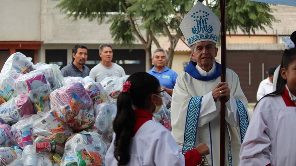 Teotihuacán: Jóvenes de la Diócesis llevan víveres a Acapulco