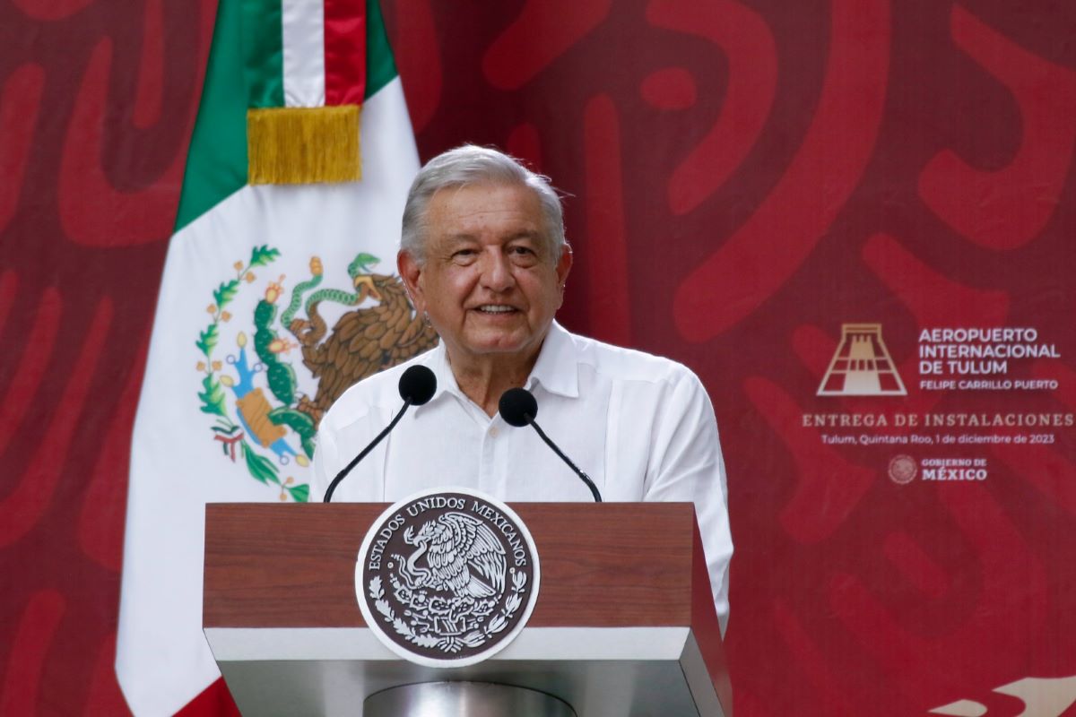 Con una modificación, AMLO envía segunda terna para ministra de la SCJN