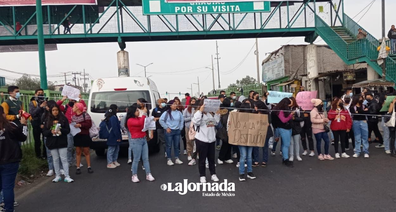 Chimalhuacán: Denuncian abusos y corrupción en la UAEMex