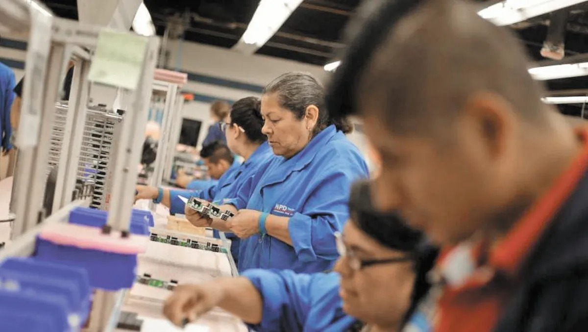 Reducir la jornada laboral afectará a las empresas: Coparmex