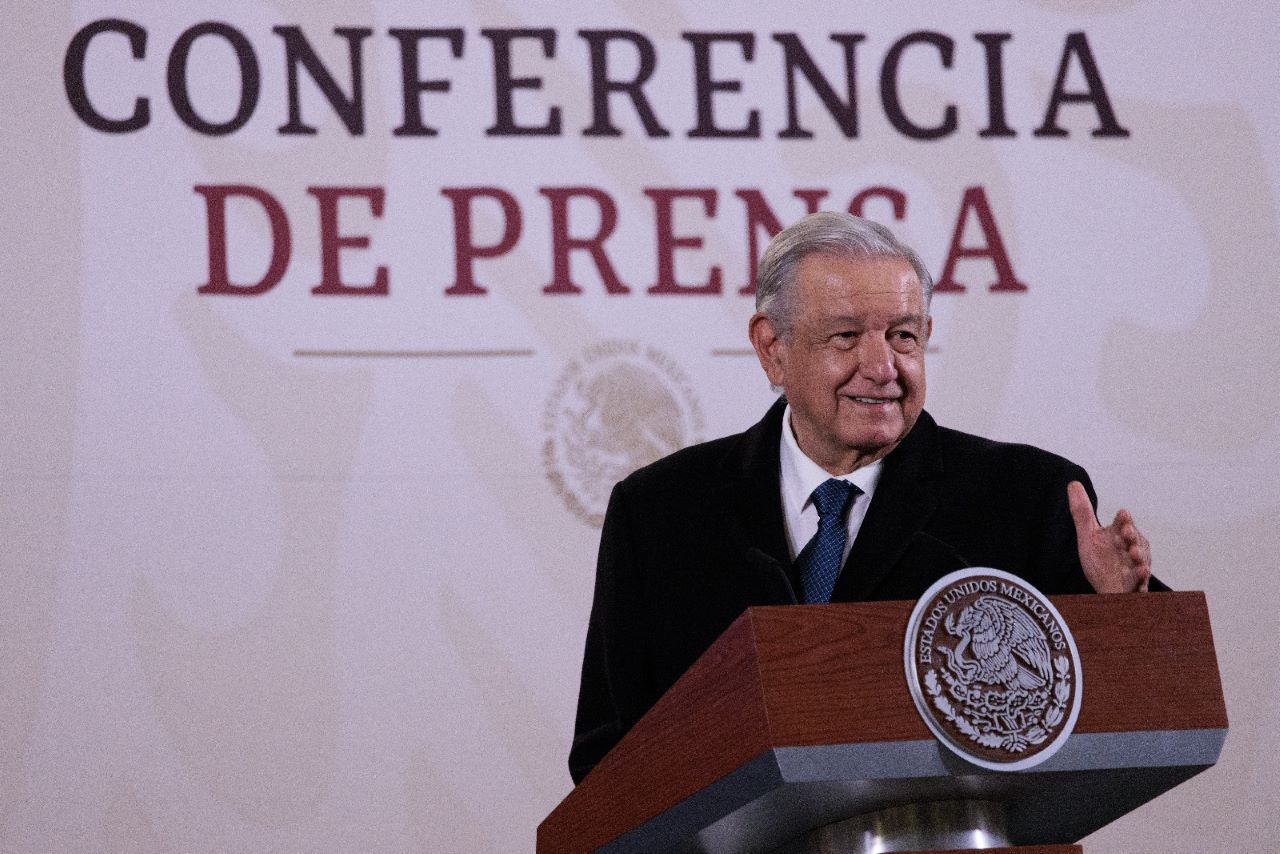 AMLO ve a Trump y Biden “parejos”; declina involucrarse en elección de EU