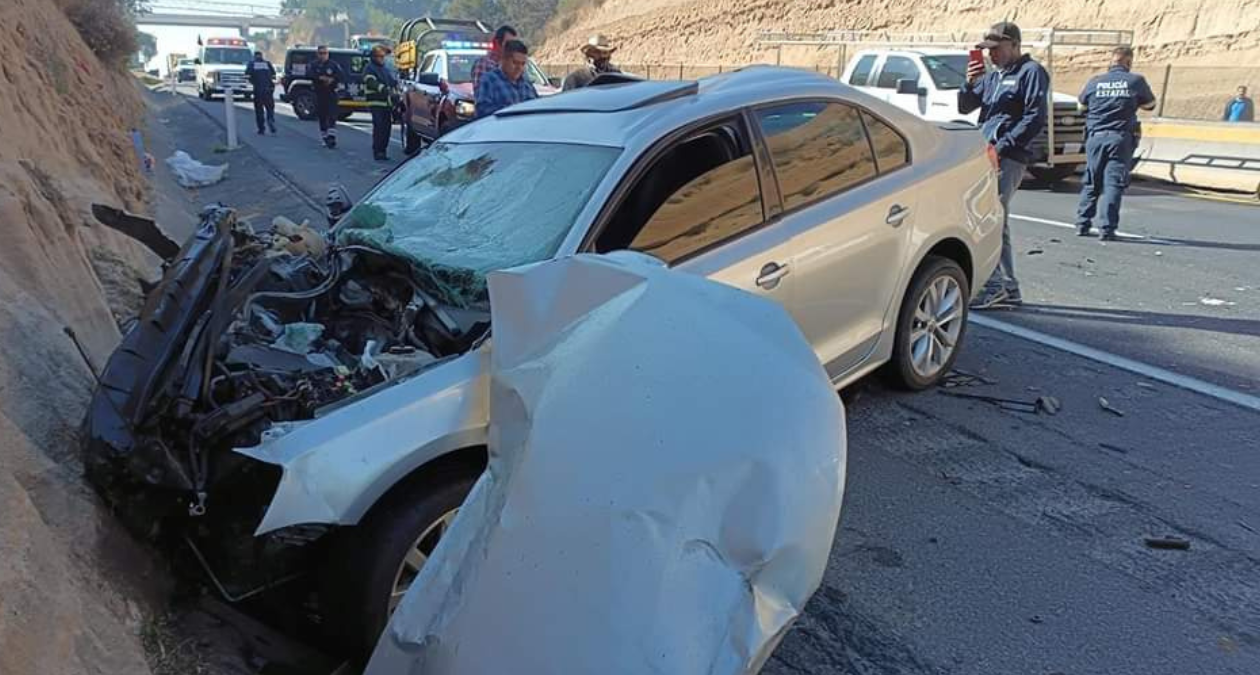 Accidente en la autopista Chamapa-Lechería, deja un lesionado y caos vial