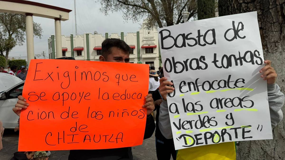 Chiautla: Padres de familia exigen equipamiento para escuela del deporte