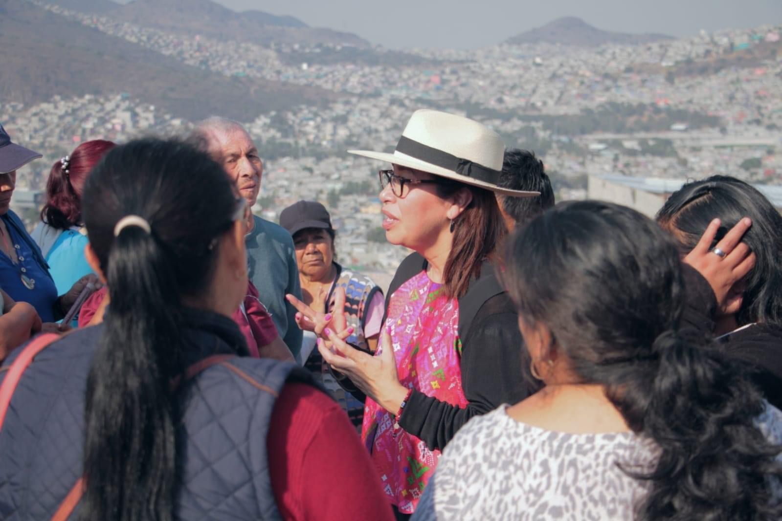 Ecatepec: Azucena Cisneros propone contralorías ciudadanas para detectar huachicoleo del agua