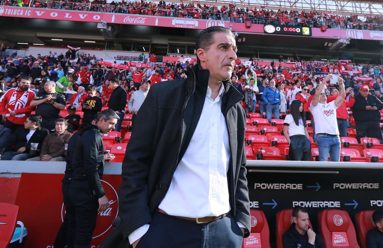 Renato Paiva asume responsabilidad tras fracaso de Toluca en Concachampions