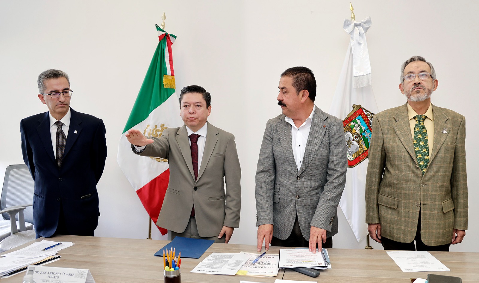 Raymundo César Martínez, nuevo presidente del Colegio Mexiquense