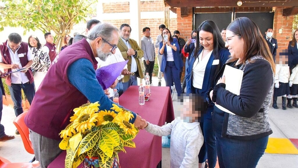 Valle de Bravo: Inauguran primer Sistema de Captación de Agua de Lluvia en escuela