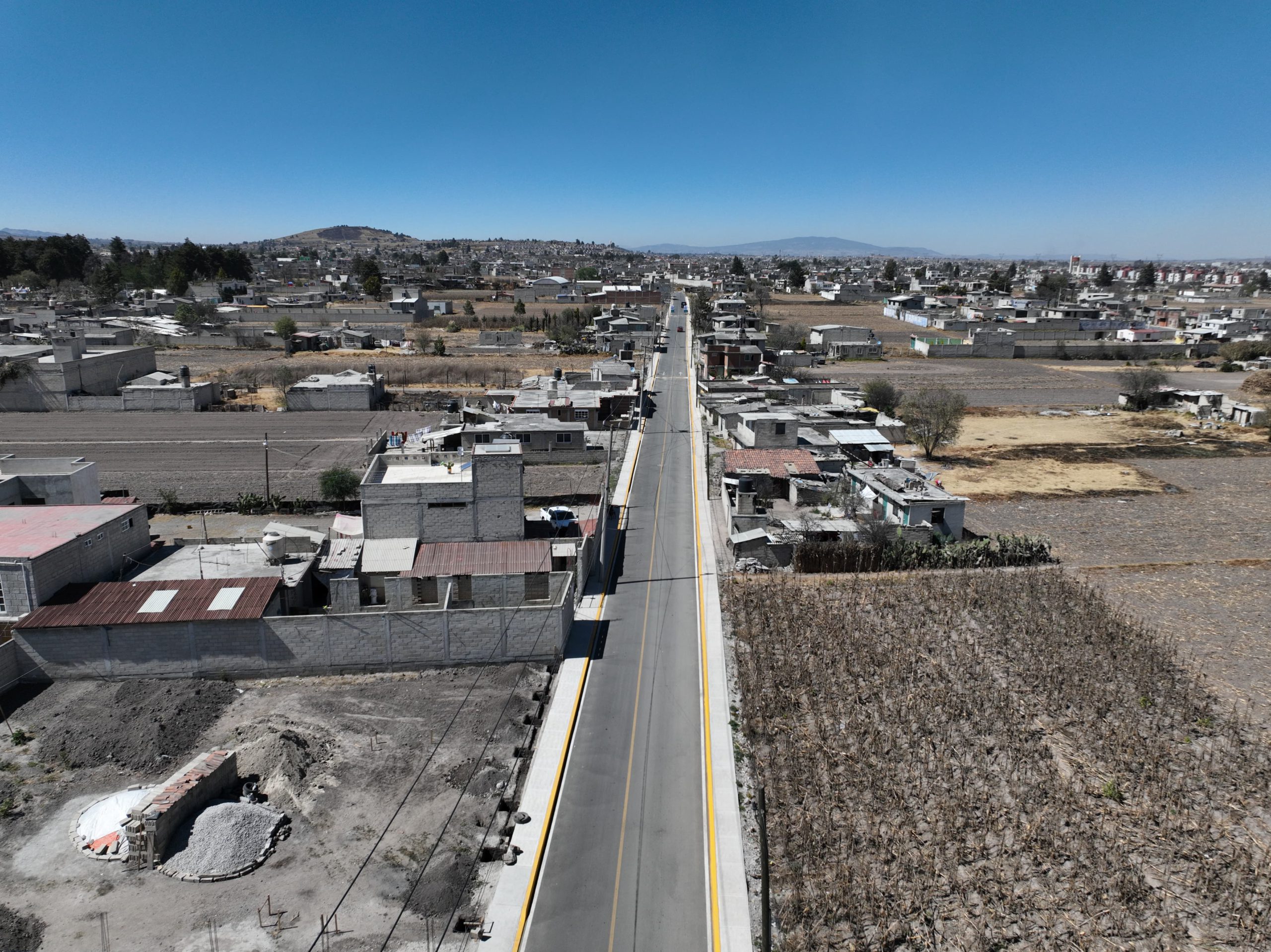 Toluca: Renuevan calles en San Diego de los Padres