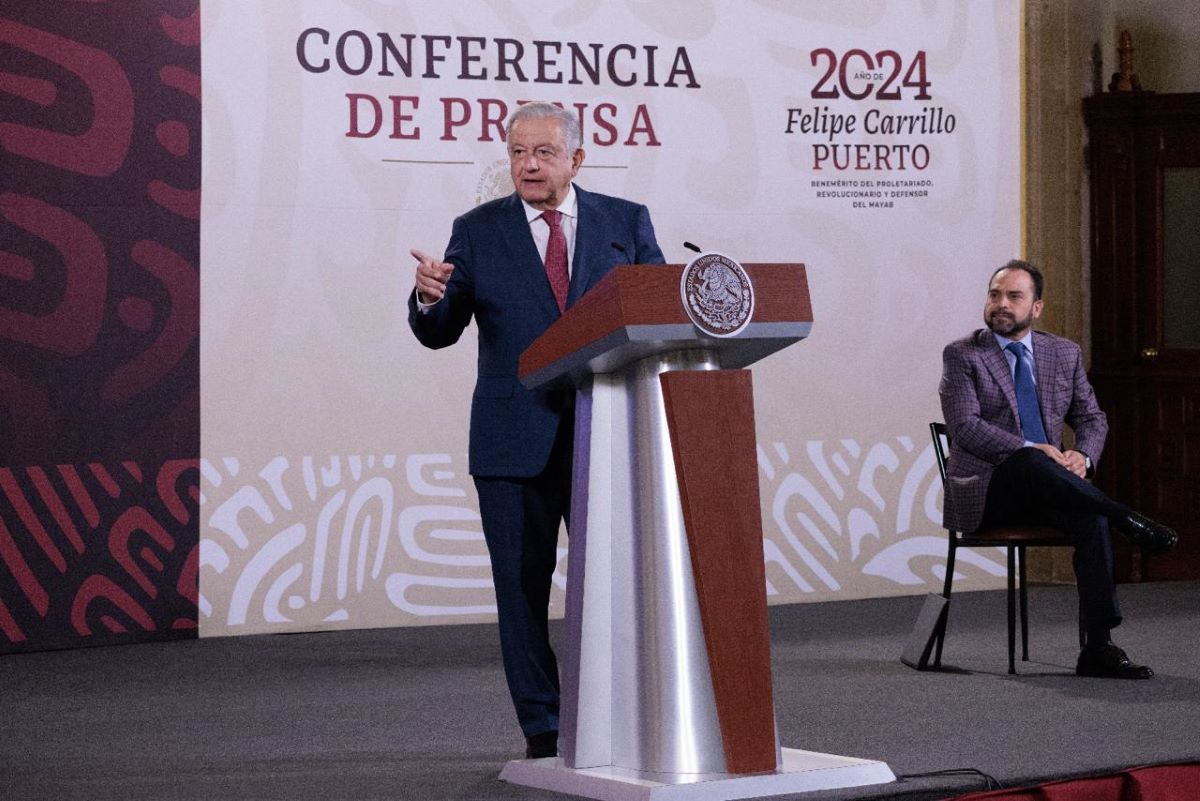 AMLO va por el Aeropuerto Internacional de Toluca