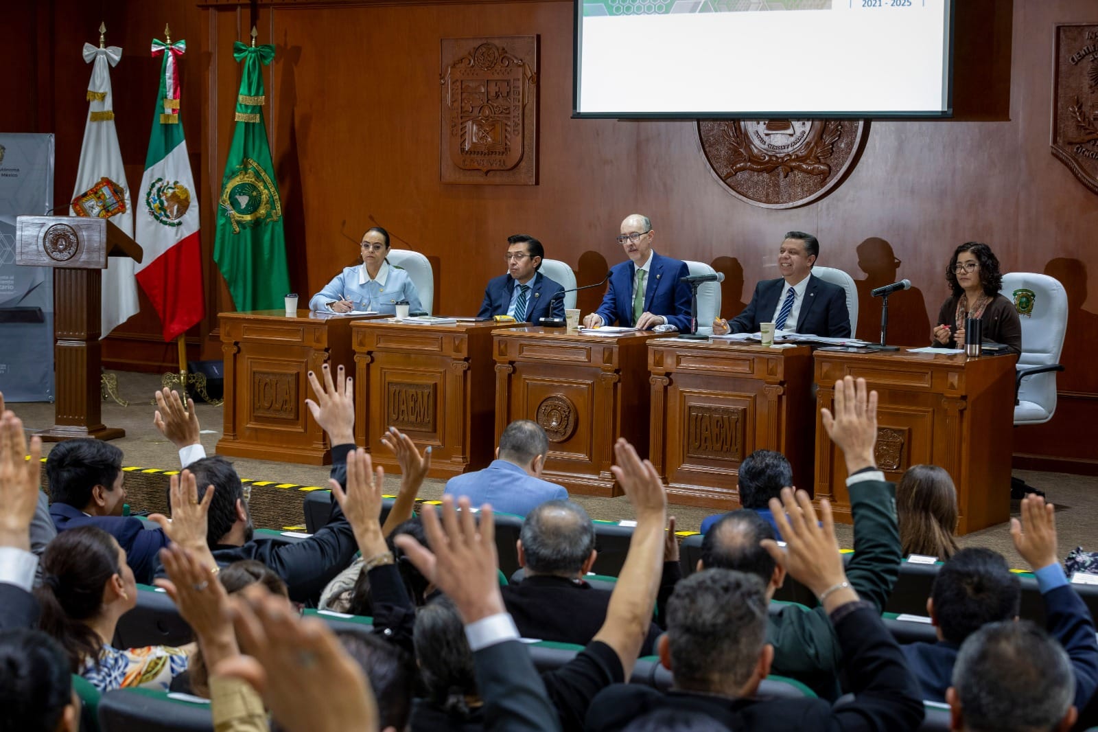 UAEMéx actualiza su plan de estudios del bachillerato y fortalece su oferta educativa