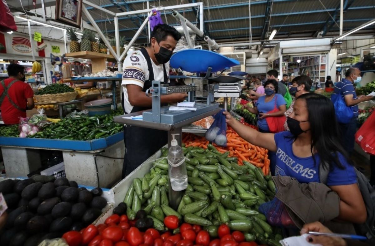 Debido al incremento de precios de frutas y verduras se dispara inflación 4.63