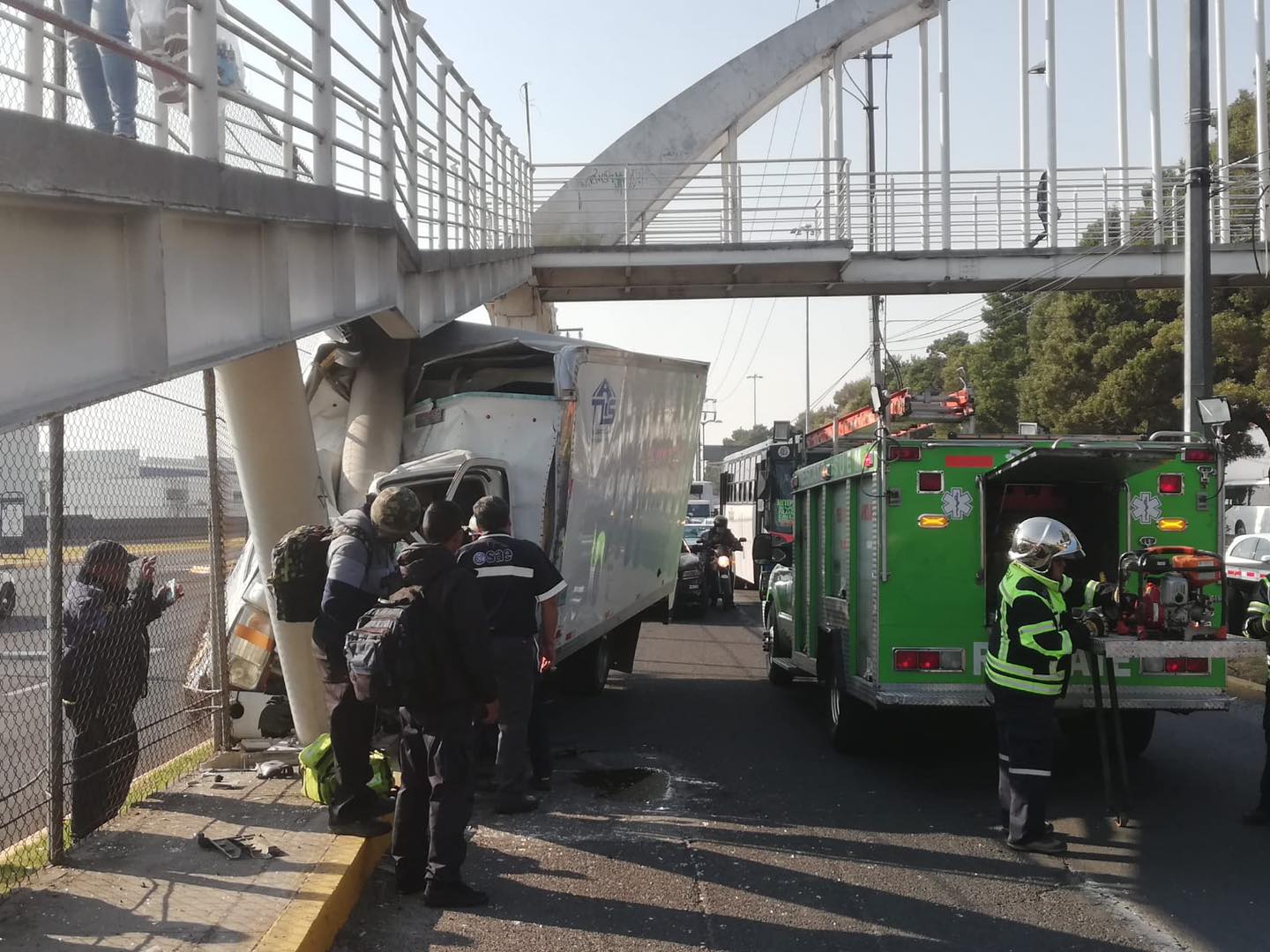 Toluca: Se registra choque en Boulevard Aeropuerto