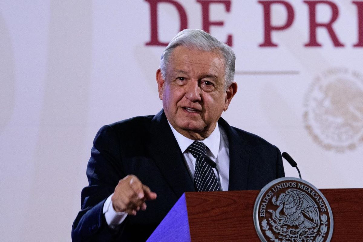 El presidente Andrés Manuel López Obrador lamentó lo suscitado ayer en San Pedro Garza García, que dejó 9 muertos y 70 heridos. Foto: Presidencia.