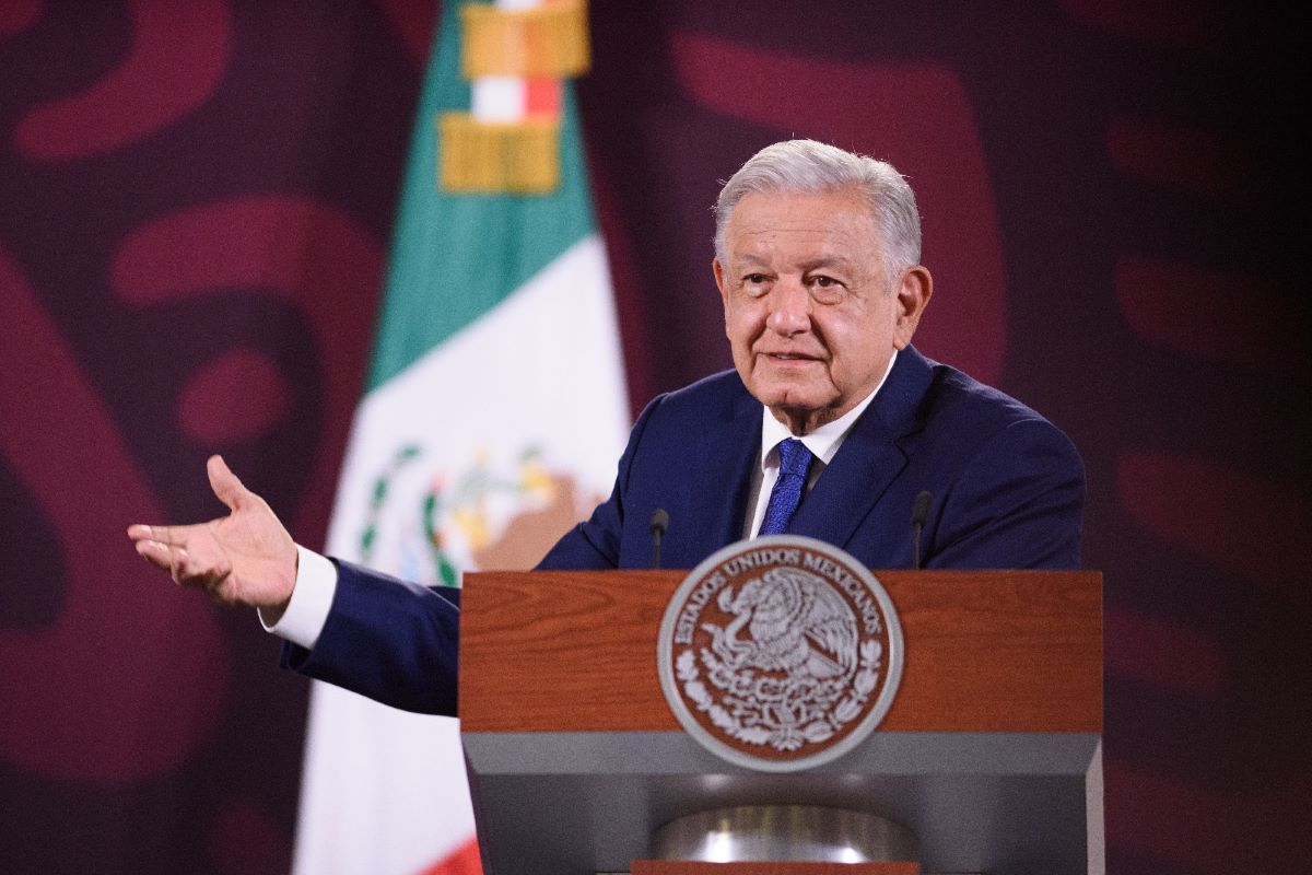 AMLO cuestiona a opositores por caso de corrupción de Casar