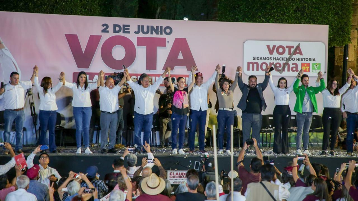 Claudia Sheinbaum sostuvo una gira de trabajo por Tlalnepantla