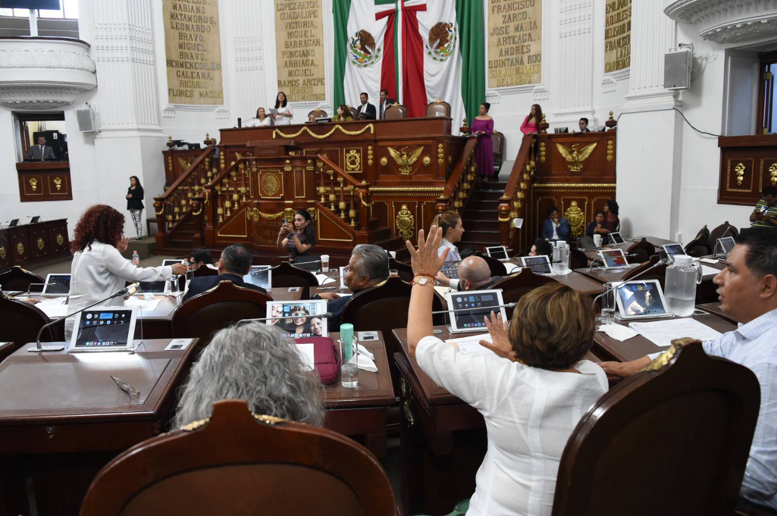 Congreso de la CDMX se queda con Morena, PT y Verde