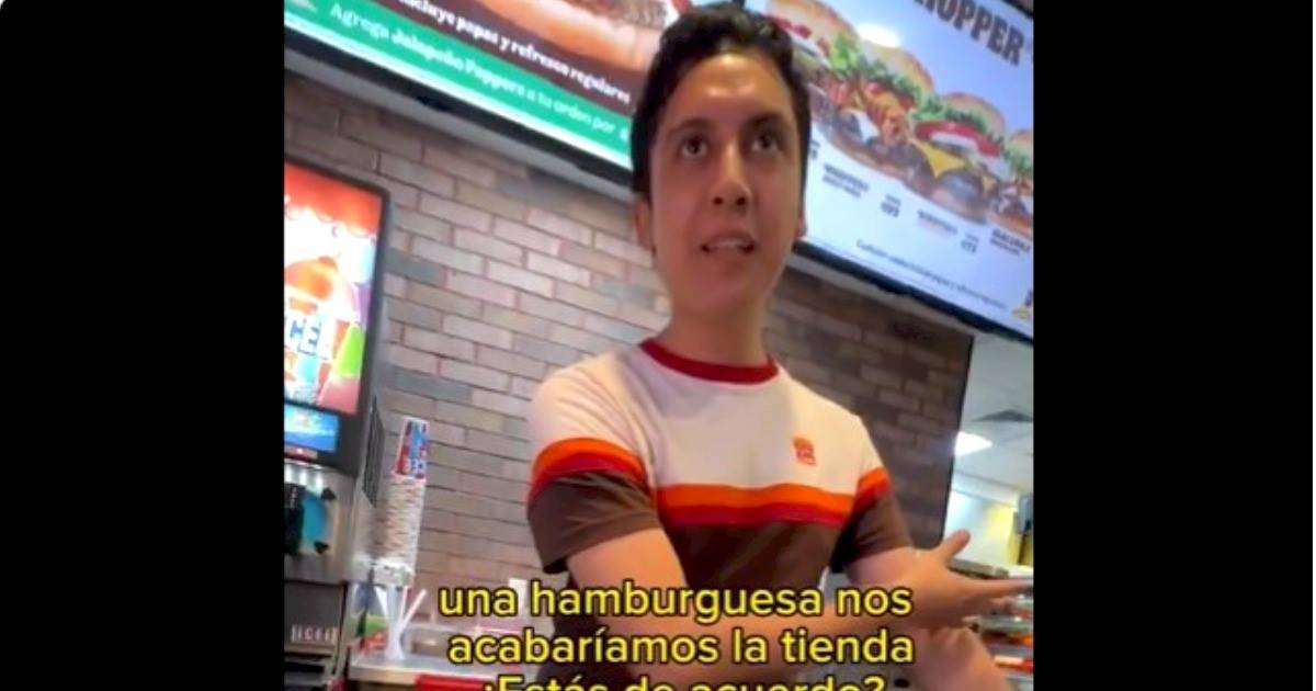 [VIDEO] “Regálale al muerto de hambre una hamburguesa”, responde gerente a cliente que pidió promoción gratis