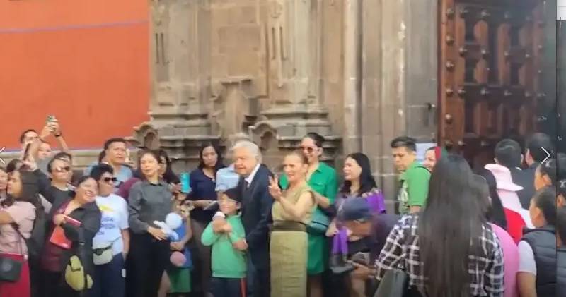 El presidente López Obrador y su esposa dan su sufragio; anima a votar