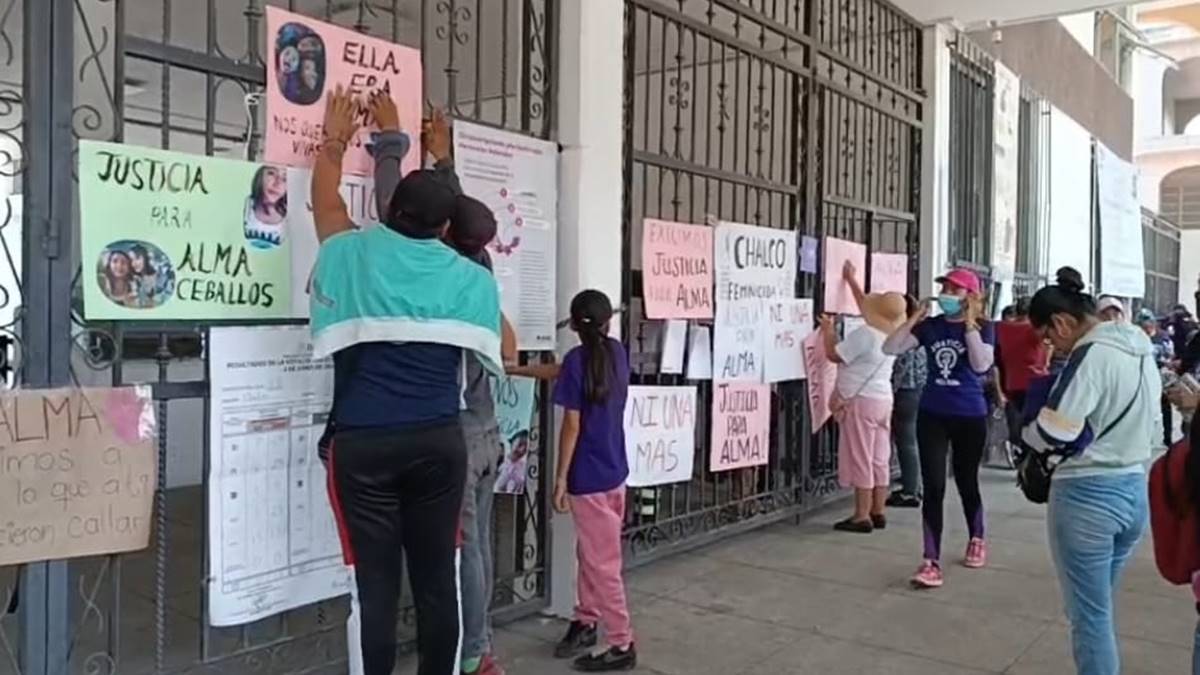 Chalco: protestan por feminicidio de Alma Cevallos