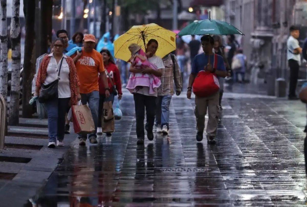 Pese a que la tormenta Alberto al tocar tierra se degradó a depresión tropical, trajo consigo mucha agua, la cual ha provocado inundaciones en la región norte del país como Nuevo León, pero también en Quintana Roo, Yucatán y Veracruz. Foto: La Jornada