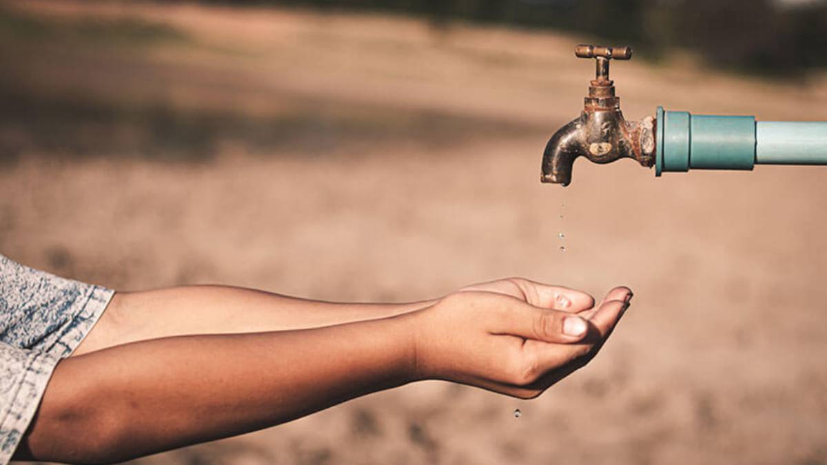 Atizapán: Habitantes de México Nuevo cierran vialidad Océano Pacífico, llevan 2 meses sin agua