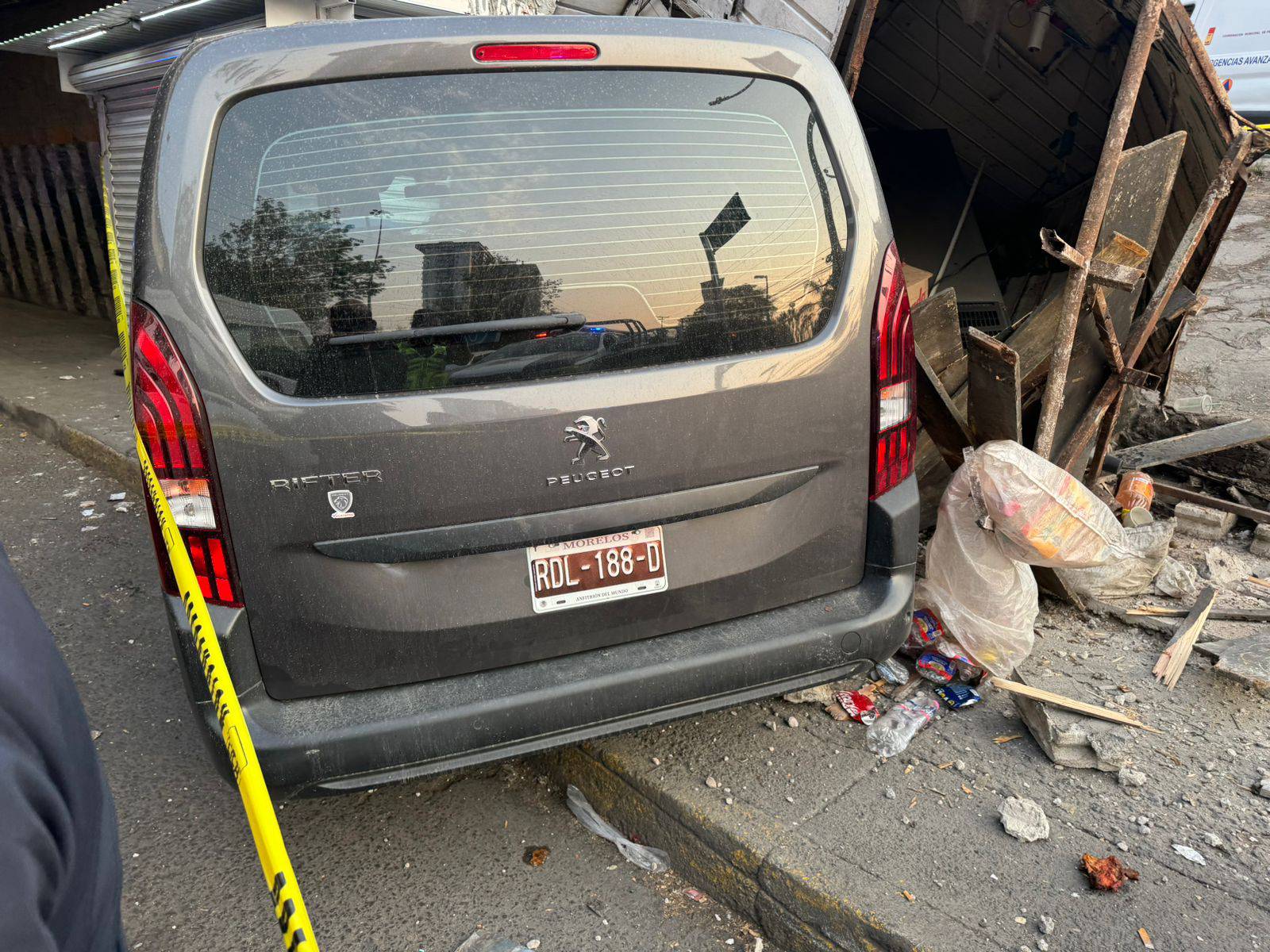 Accidente en Naucalpan deja una mujer muerta y dos lesionados