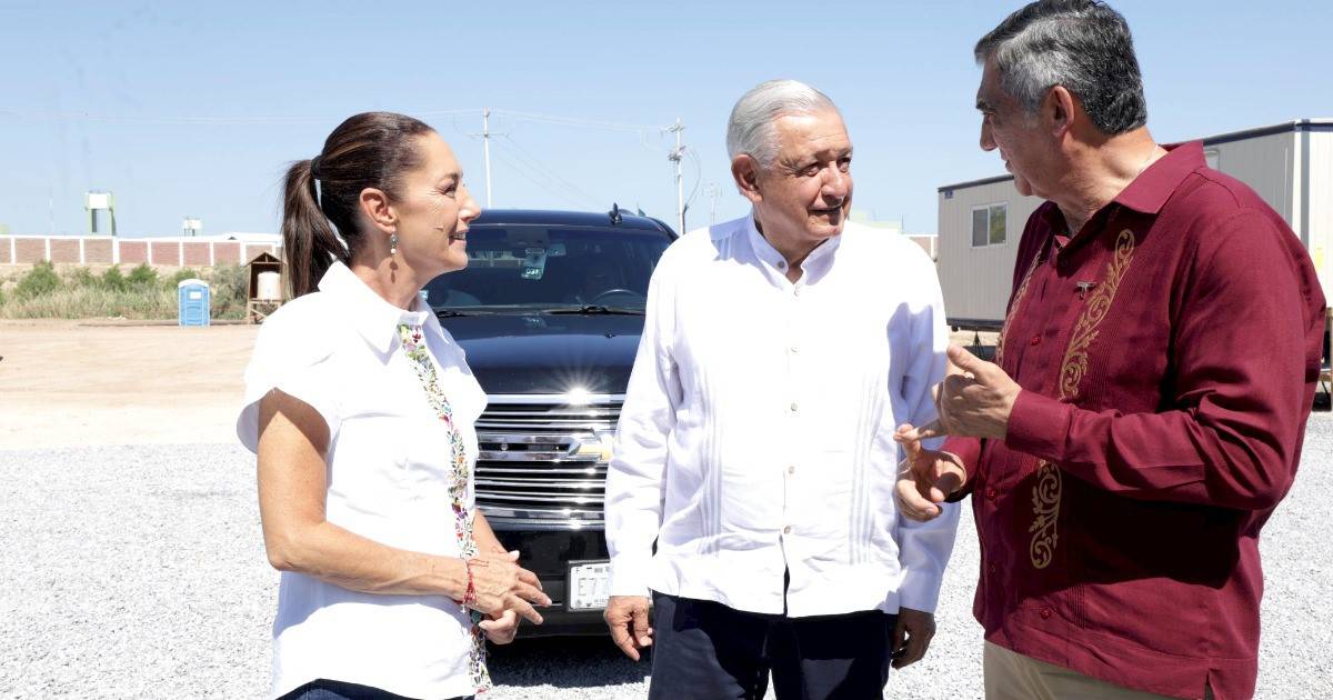 AMLO y Sheinbaum supervisan sede de Agencia Nacional de Aduanas de México