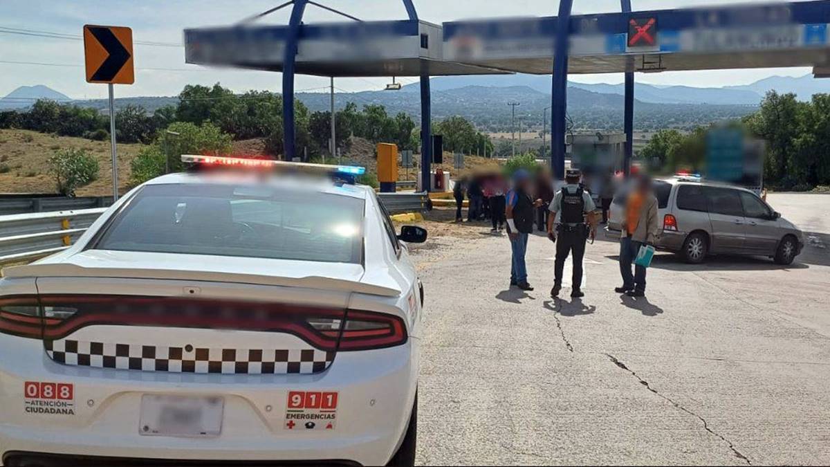 Nopaltepec: Ejidatarios bloquean Arco Norte por falta de pago