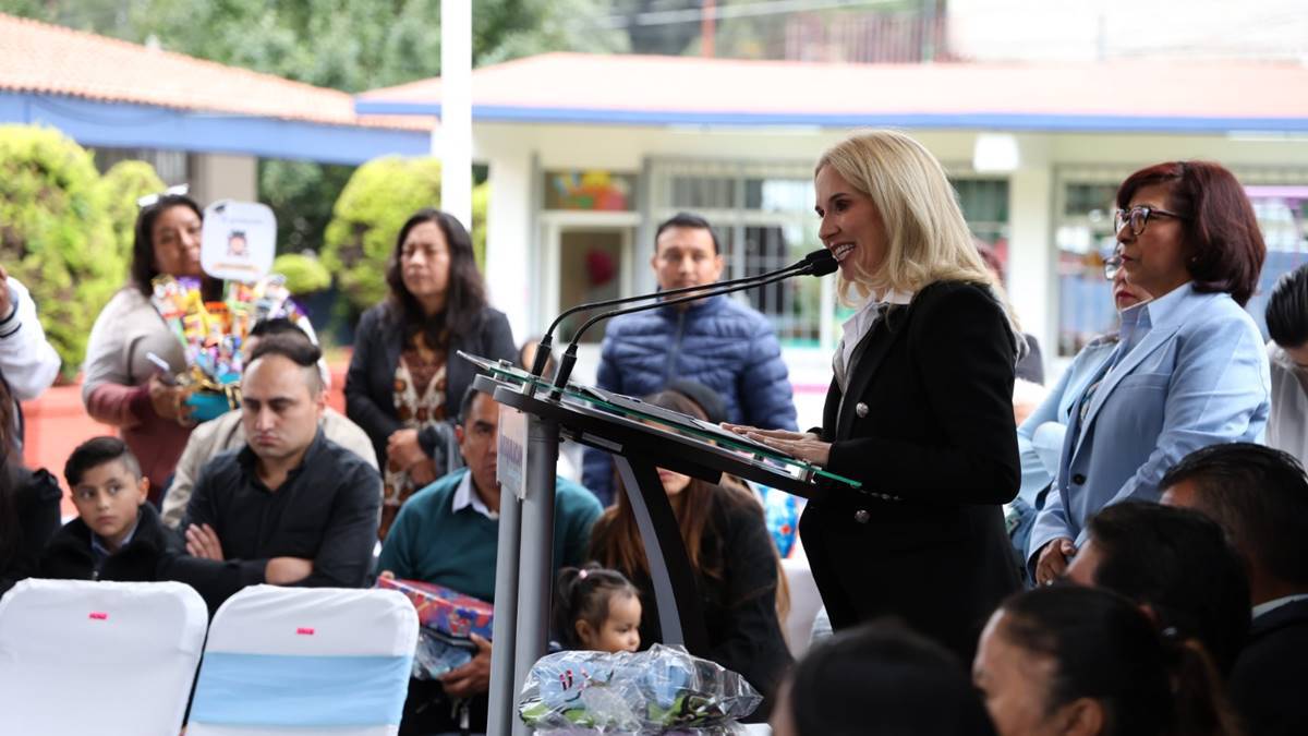 Huixquilucan: Rehabilitan jardín de niños en Ayotuxco