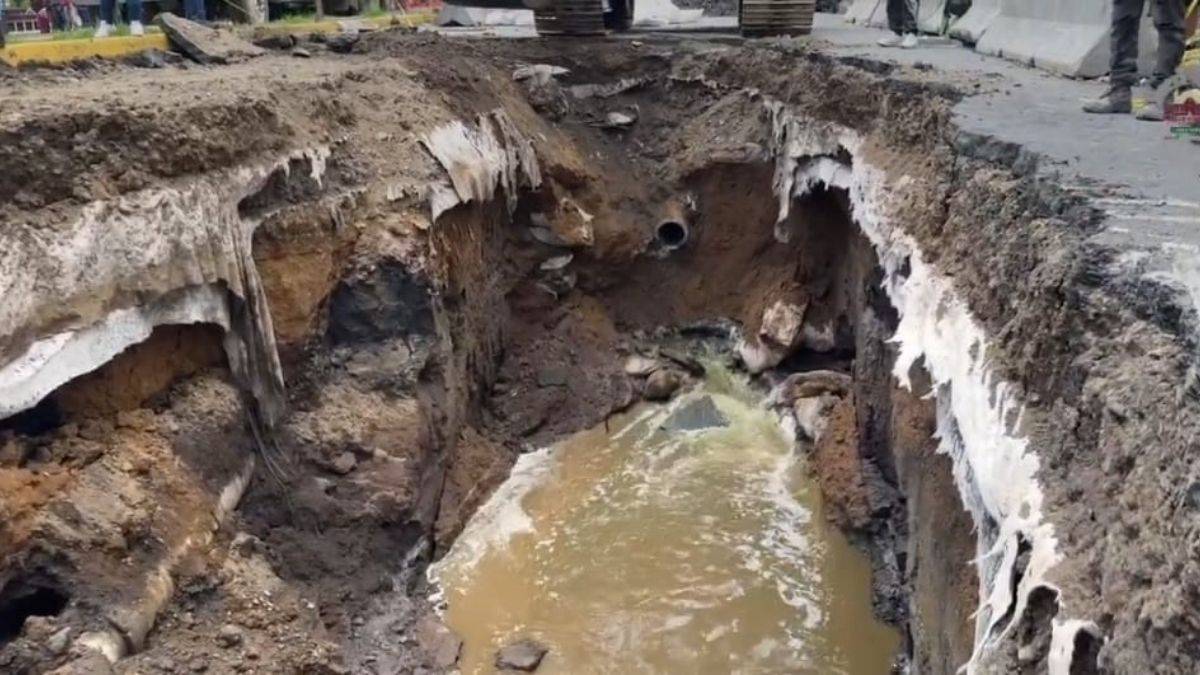 Valle de Chalco: lluvia genera varios socavones