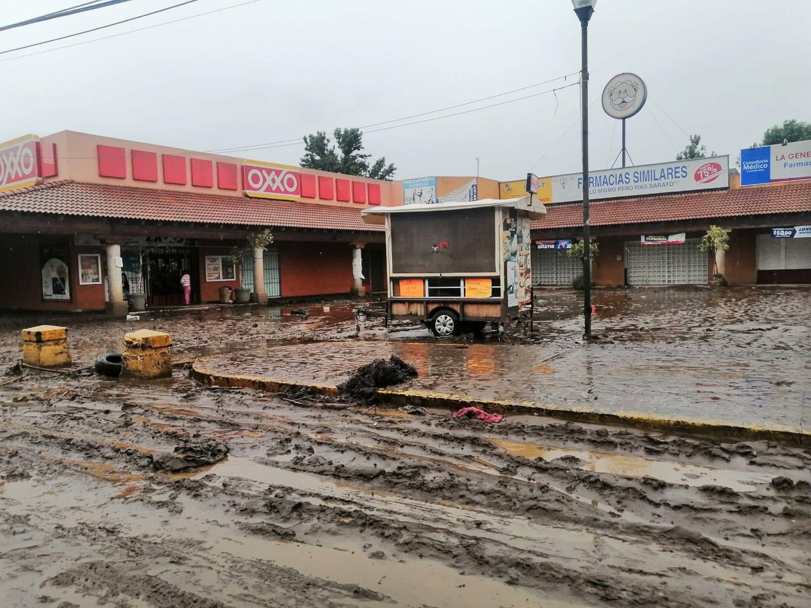 (Video) Ríos desbordados en Chalco dejan afectaciones