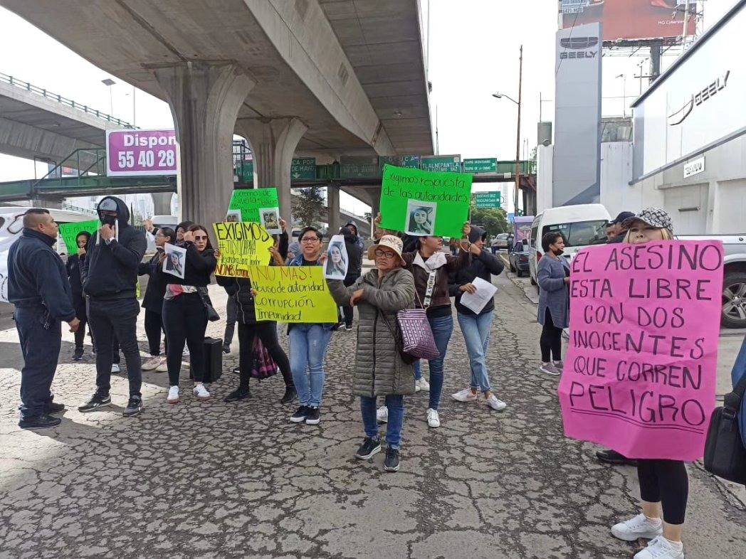 Realizan bloqueo en Periférico Norte en Naucalpan, exigen justicia para Alejandra