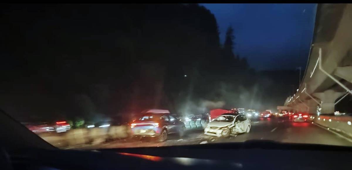 México- Toluca: Se registran dos accidentes (video)