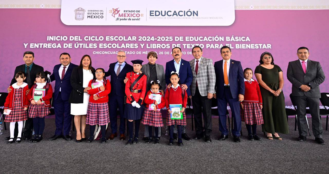 Arranca Delfina Gómez ciclo escolar 2024-2025 con entrega de Libros de Texto