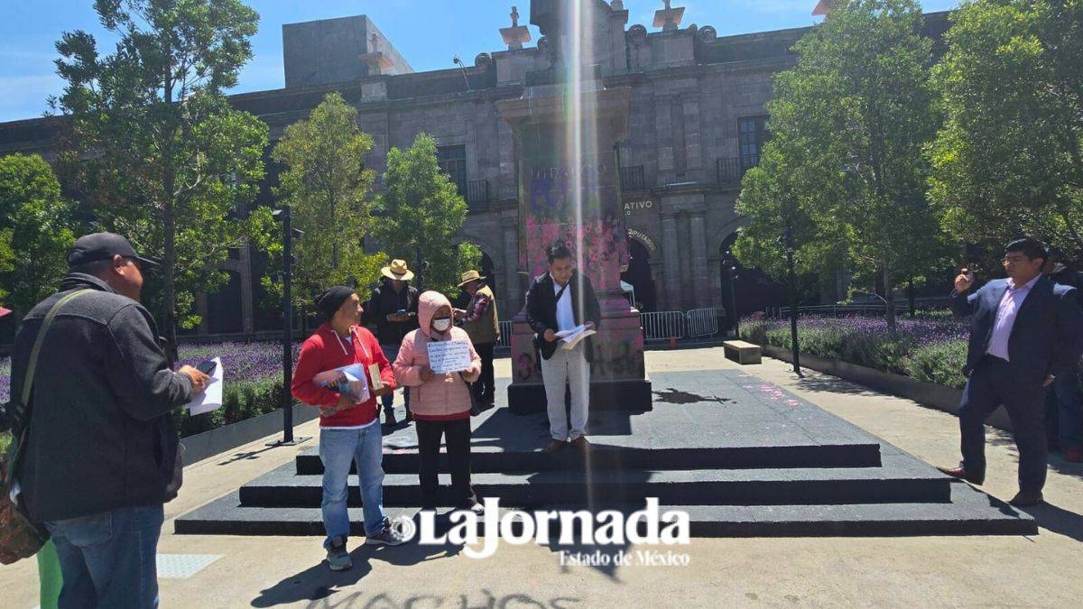 Comerciantes informales piden a Toluca espacios y trato dignos para regularizarse