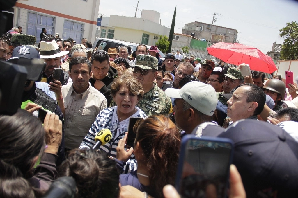 “La vamos a apoyar”: Sheinbaum respalda trabajo de Delfina Gómez en inundaciones de Chalco