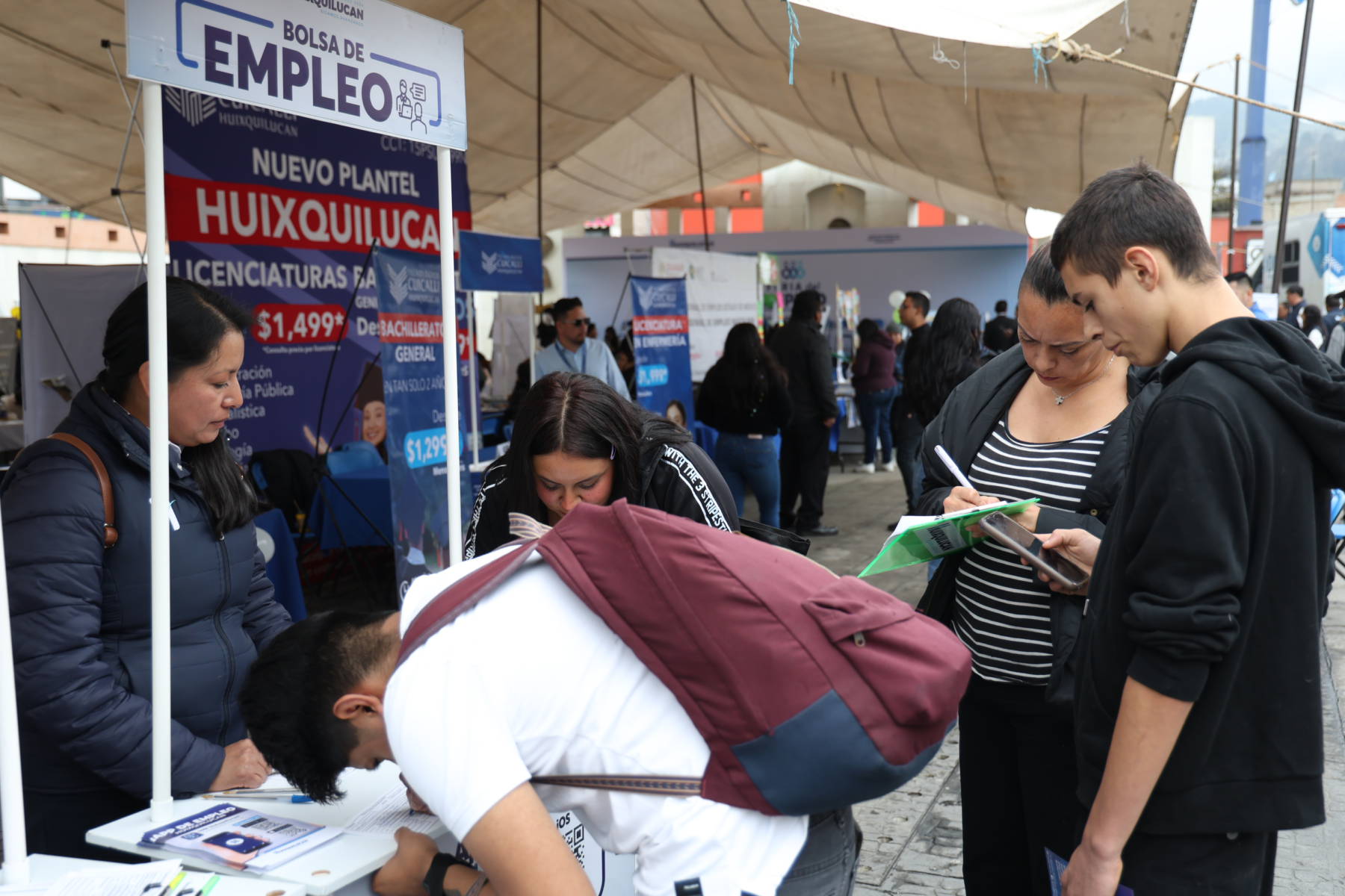 Vinculan en Huixquilucan a empresas y buscadores de empleo con App