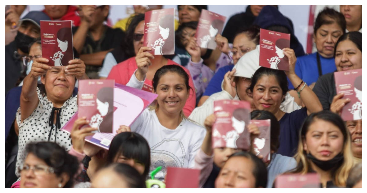 La Secretaría de Bienestar anunció que las beneficiarias del programa social Mujeres con Bienestar Edomex comenzaron a recibir su apoyo.