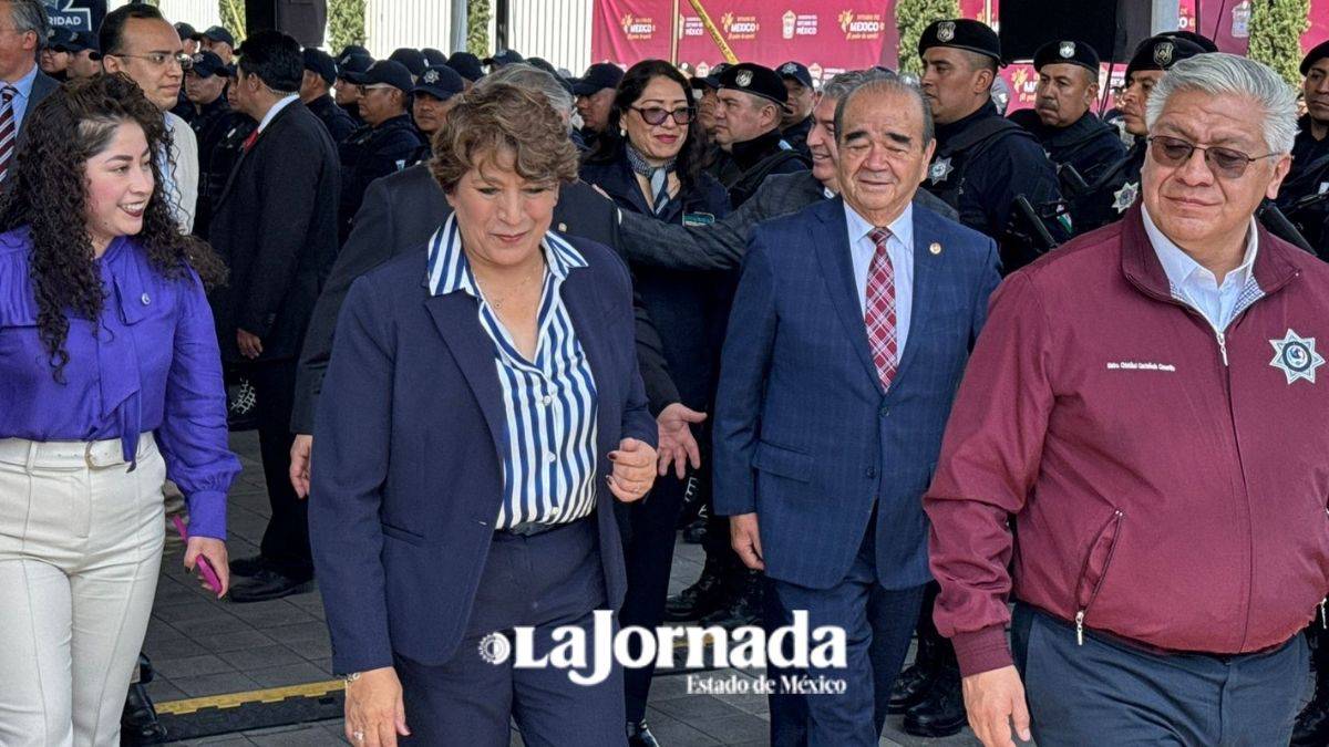 Delfina Gómez refrenda dialogó con normalistas de Tenería