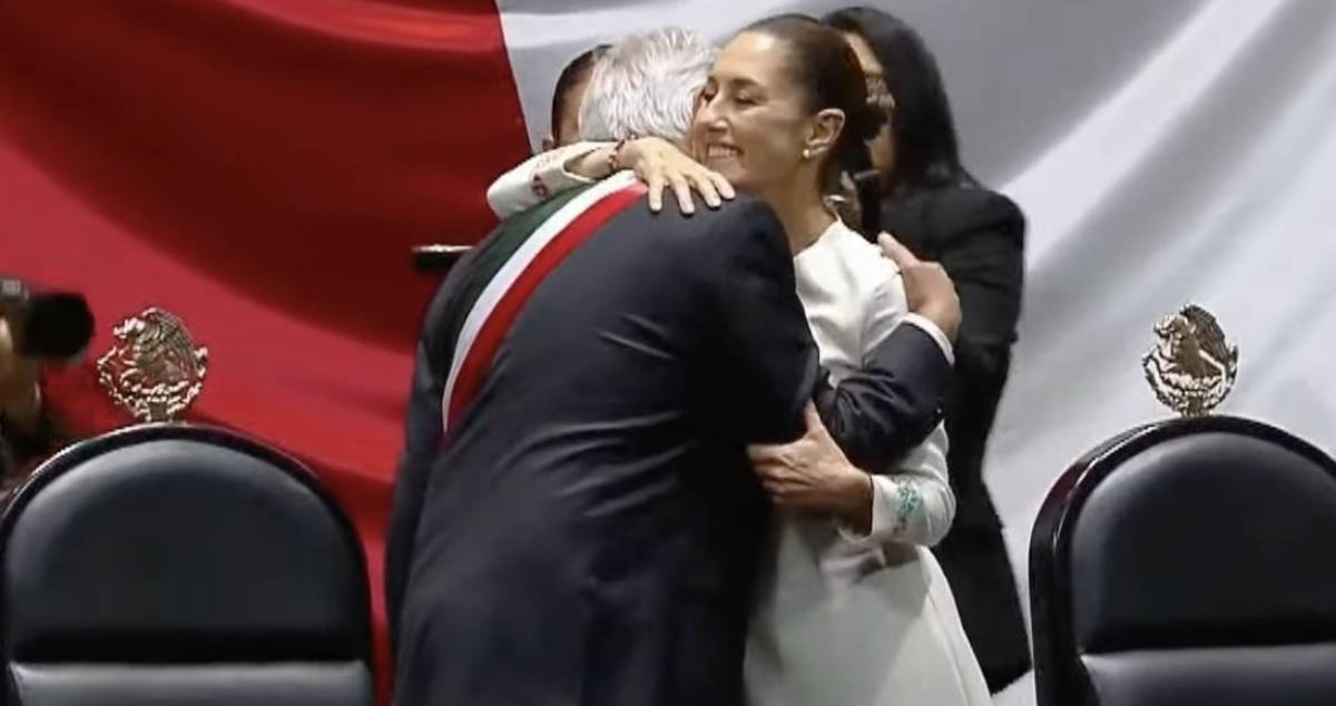 “Hasta siempre, amigo, hermano”: Sheinbaum a AMLO durante primer discurso como presidenta de México