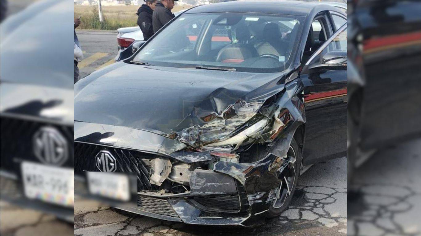 Accidente en carretera Toluca-Almoloya de Juárez deja heridos