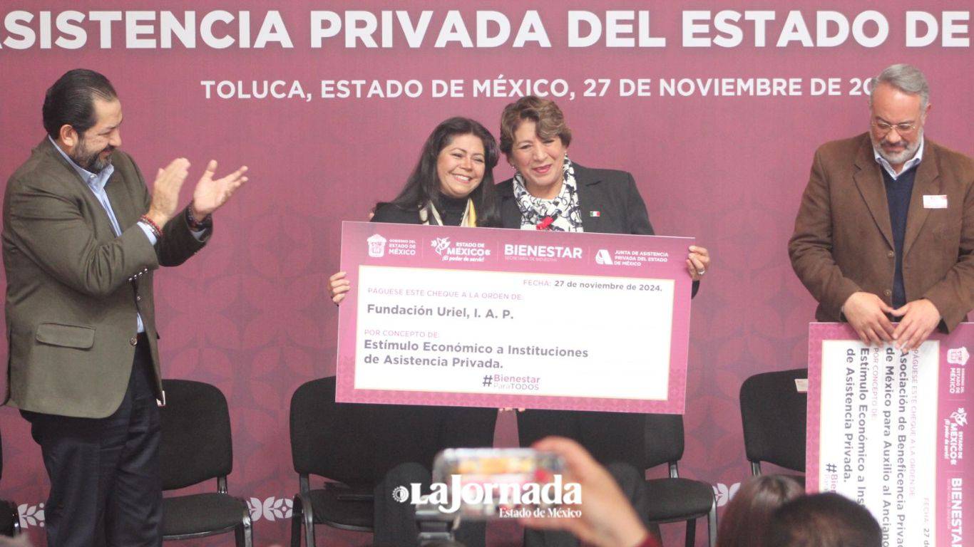 Delfina Gómez entrega 9.5 mdp a Instituciones de Asistencia Privada en el Edoméx