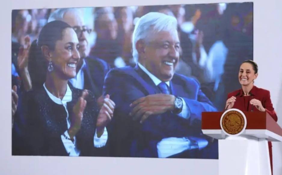 “Sigue luchando, sólo que desde otra trinchera”: Sheinbaum felicita a AMLO por su cumpleaños 71