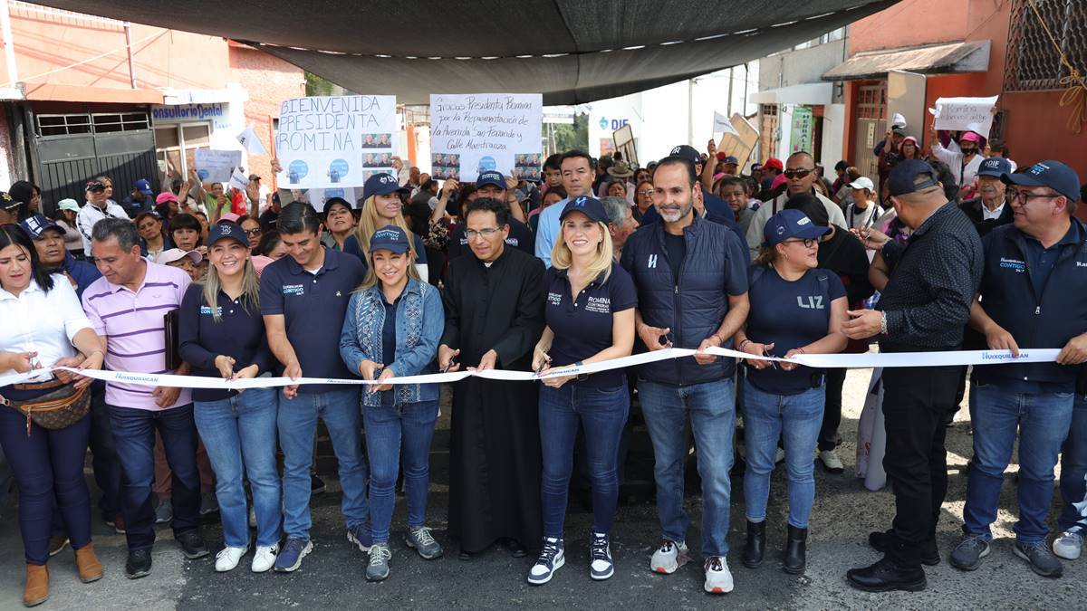 Huixquilucan entrega repavimentación y nueva cancha deportiva